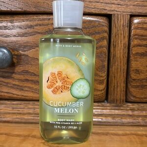 Cucumber melon body wash